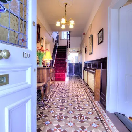 Bed and Breakfast St Judes 3*